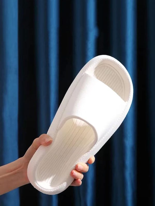 04a9f75c3c5164512ed11482d79ac91aa97bbec2be5dda08936b3a482ba6a768.jpg Minimalist Single Band Slides Shower Bathroom Slippers Comfy Cushioned Thick Sole