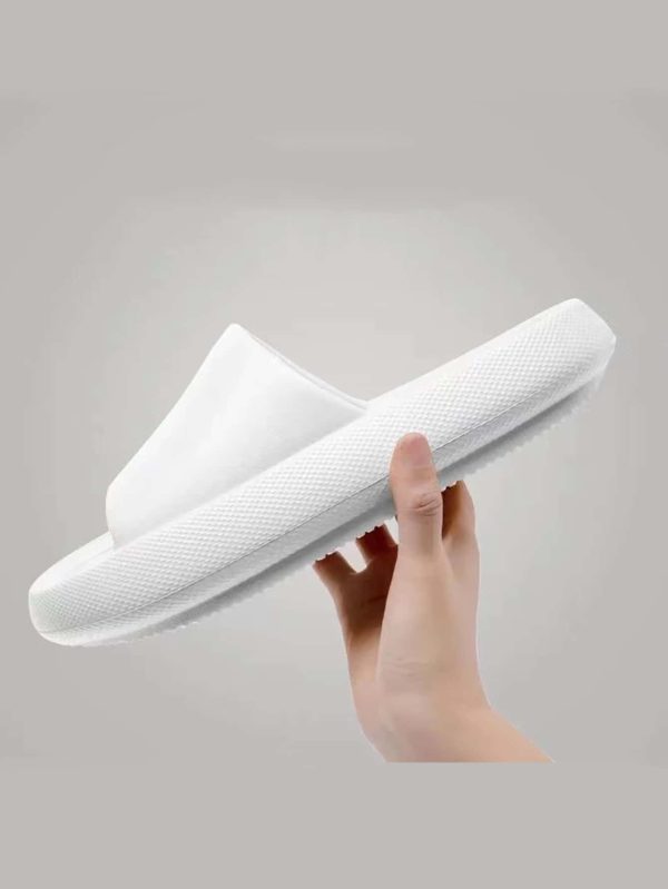 424945eebe862e966da7f25f5f93788cc79b4c8083fce3e6c61cd9406d2820cd.jpg Minimalist Single Band Slides Shower Bathroom Slippers Comfy Cushioned Thick Sole