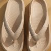 Women's Minimalist Flip Flops, Outdoor Beach Travel Shoes