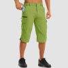 960da806c49ad3dfa1748709a0d882444ec14252905c05824422fac616f4bd0f.jpg Men's Workout Gym Shorts with 7 Pockets Quick Dry 3/4 Capri for Hiking