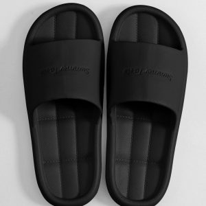 9fd141dbbb20f7e8034237091ca60fcf62d7711e7ff189464c535fadd97682ec.jpg Cool Black Slippers For Women, Letter Embossed Slides