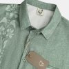 f97afa7649cced985959aee4c60063df90b9c1bfe9061d26a8cd7c4b4cb216b3.jpg Tropical Floral Print Short Sleeve Casual Shirt